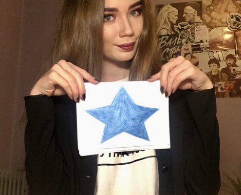 Lex Lewis Fan Star